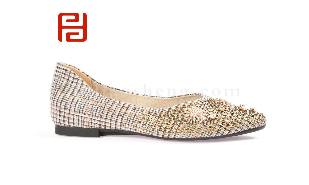 福連升民國風(fēng)格子布單鞋女鑲鉆淺口尖頭鞋平底瓢鞋圖片