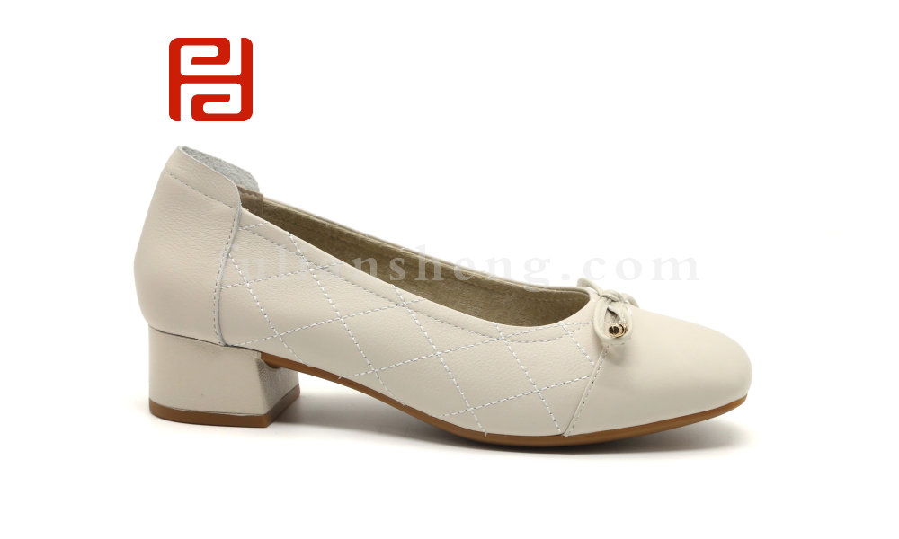 福連升休閑鞋女士小香風粗跟圓頭蝴蝶結棉麻舒適牛皮橡膠圖片